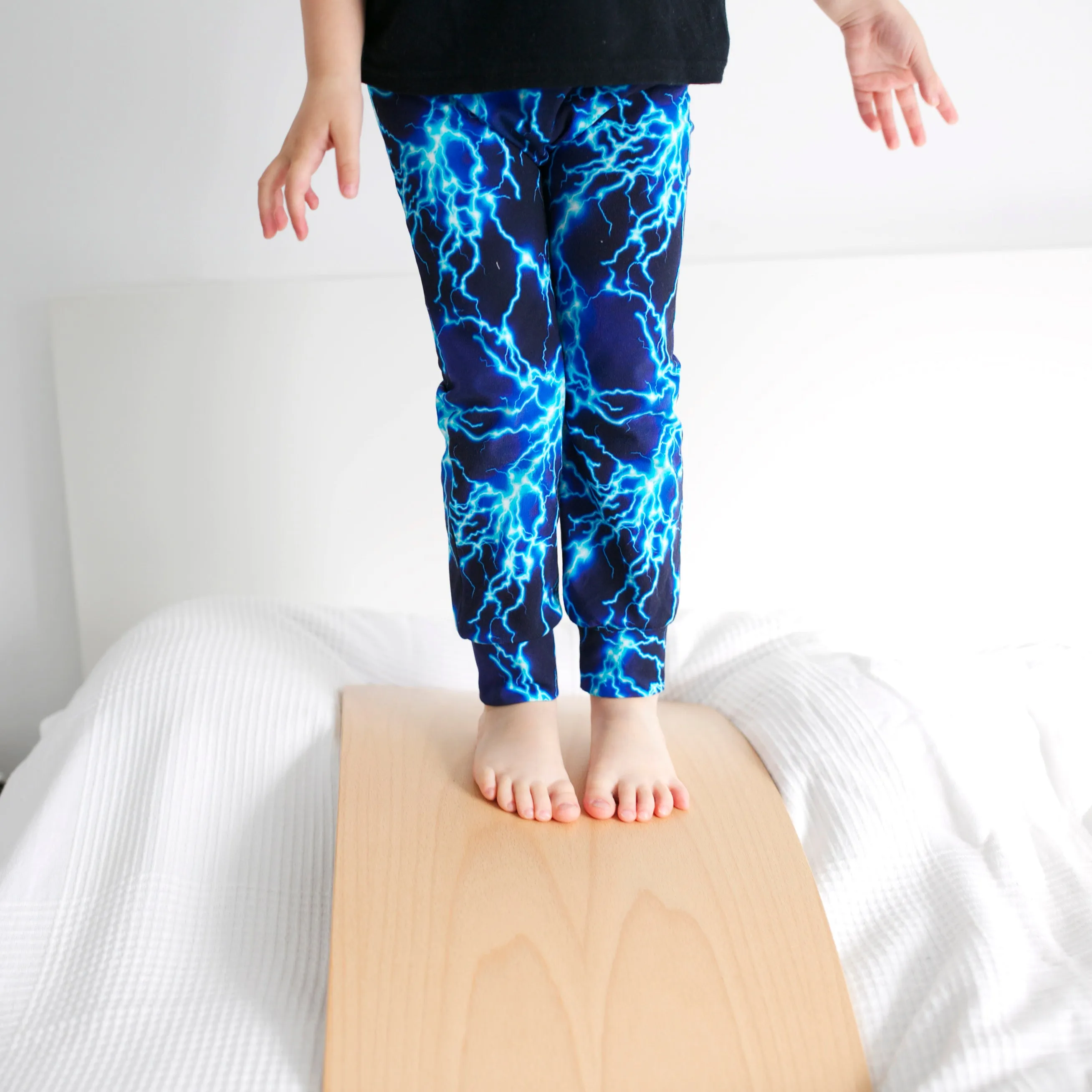 Lightning leggings 0-8 Years